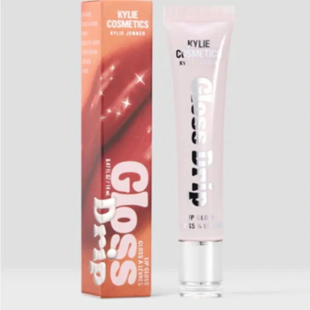 Kylie SOFT SPOKEN Gloss Drip